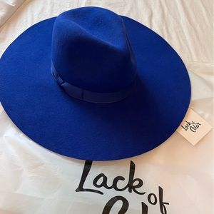 Lack of color Navy wide brim Montana hat 56